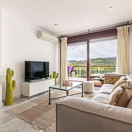 Rentitspain Apartamento Charming Gym, Jacuzzi Y Balcon Estepona Exterior photo
