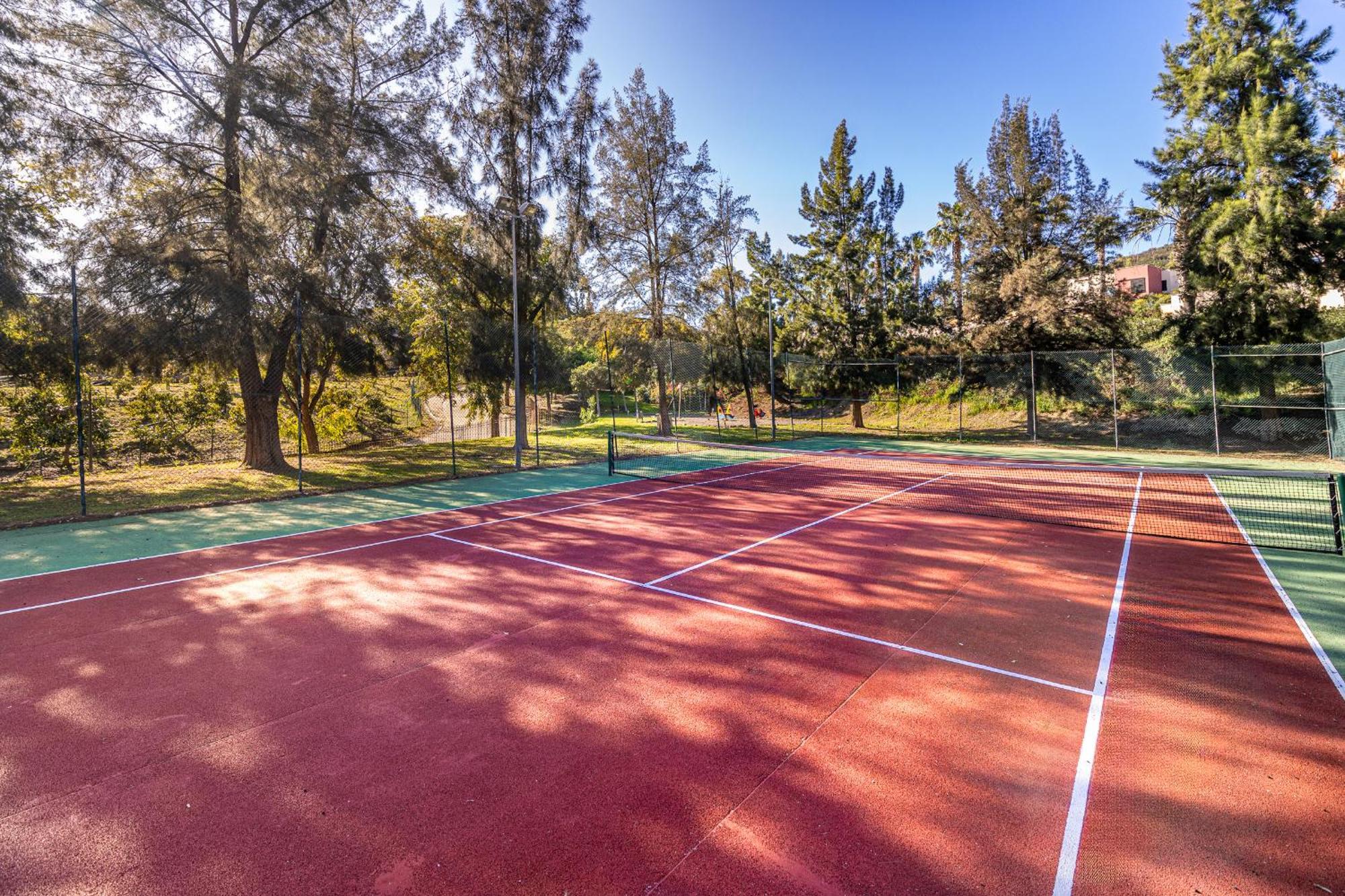 Rentitspain Apartamento Charming Gym, Jacuzzi Y Balcon Estepona Exterior photo
