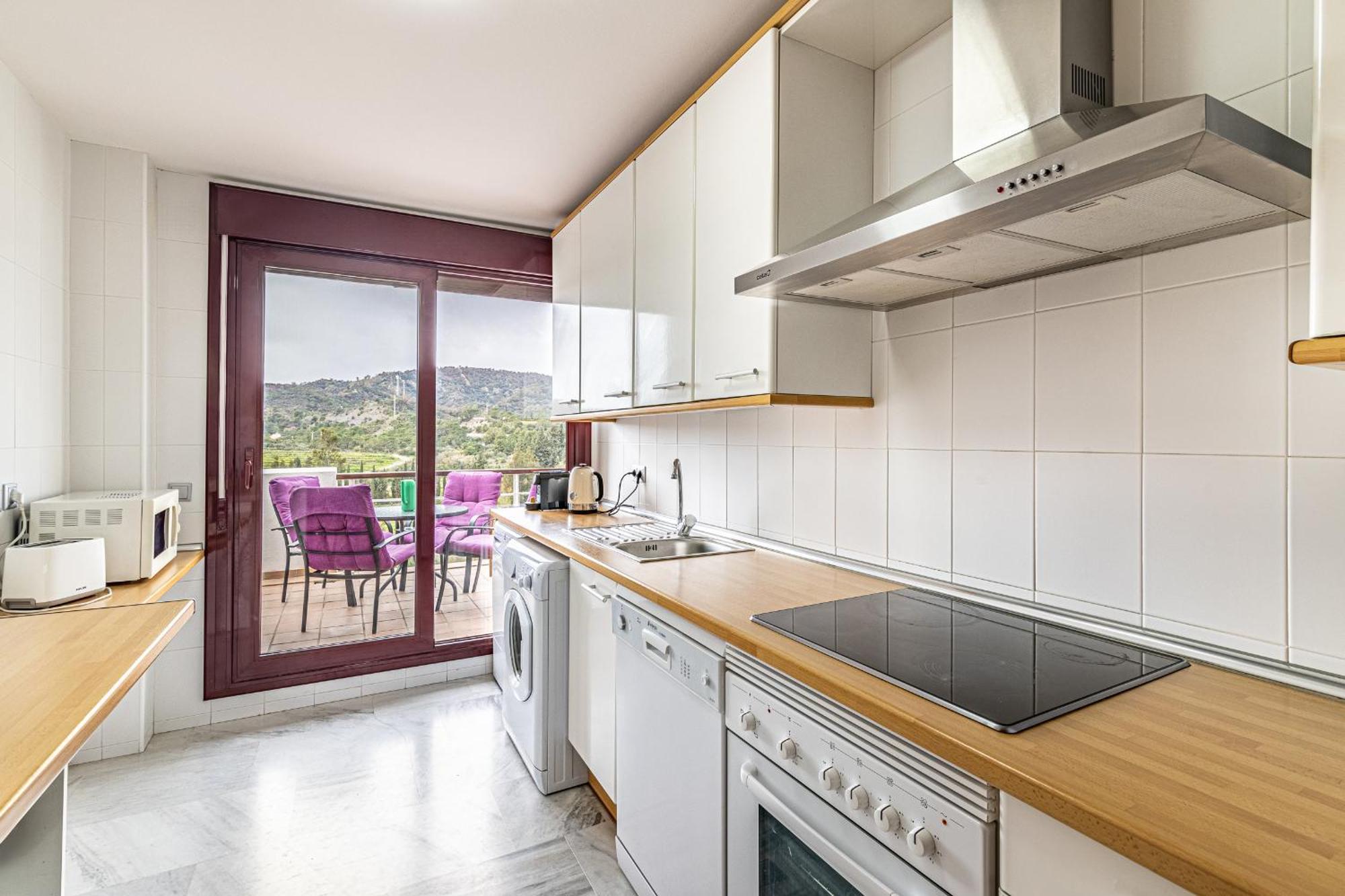 Rentitspain Apartamento Charming Gym, Jacuzzi Y Balcon Estepona Exterior photo