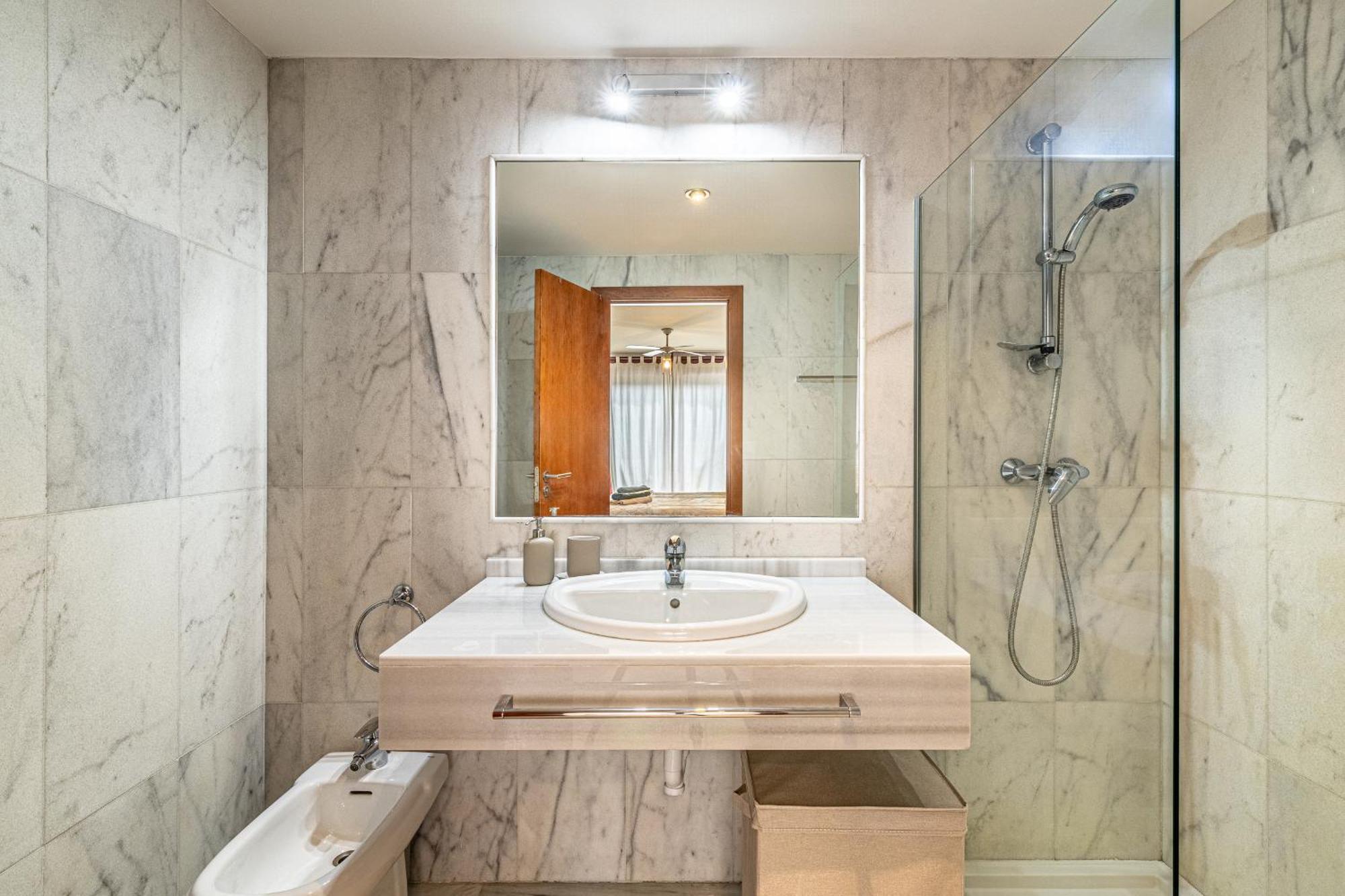 Rentitspain Apartamento Charming Gym, Jacuzzi Y Balcon Estepona Exterior photo